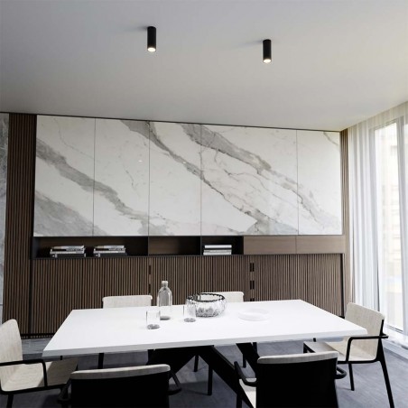 Foco de superficie Oscar Negro