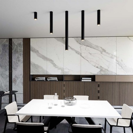 Foco de superficie Oscar Negro