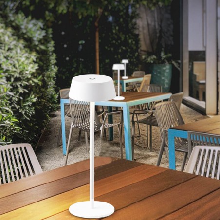 Lámpara de mesa de exterior LED K4 (2W)