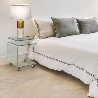 Mesa auxiliar con ruedas...