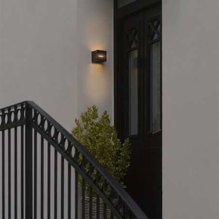 Aplique de pared de exterior LED Rivo (8W)