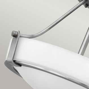 Plafón de techo Hathaway