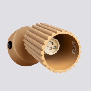 Aplique de pared Moto, dorado con interruptor