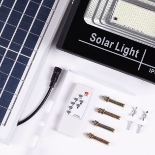 Proyector LED Solar 120W 6500K Panel: 6V/15W Batería: 3,2V/8000MaH Control Remoto