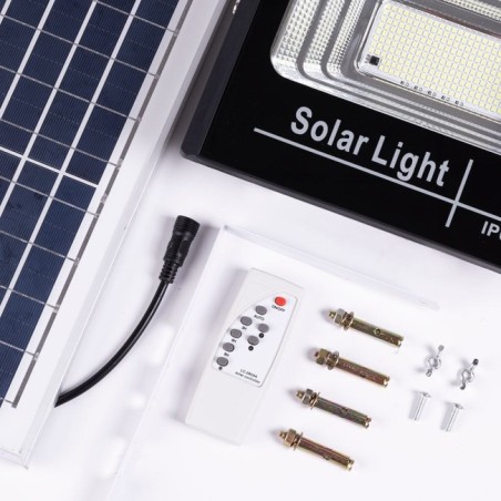 Proyector LED Solar 120W 6500K Panel: 6V/15W Batería: 3,2V/8000MaH Control Remoto