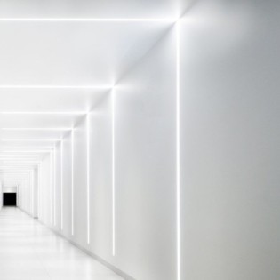 Perfil de Aluminio para Empotrar Escayola/Pladur Tira LED 9mm 1M