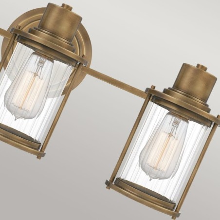 Aplique de pared para baños Riggs (3 luces)