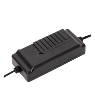 Lámpara de mesa LED Sardana (28W)