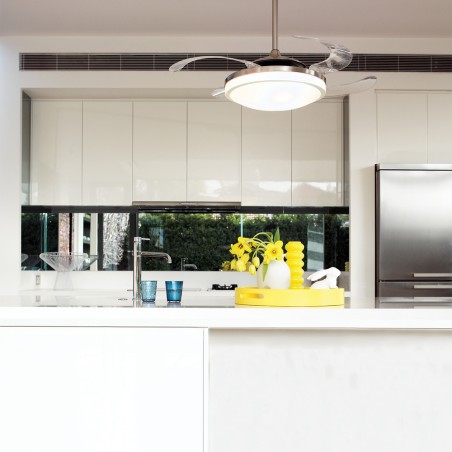 Ventilador de aspas retráctiles con luz Evo2