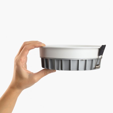 Empotrable de techo LED para baños Croc (19W)