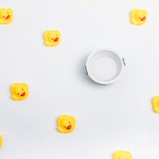 Empotrable de techo LED para baños Croc (9W)