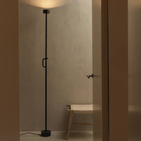 Lámpara de pie LED Staff Dim (26.5W)