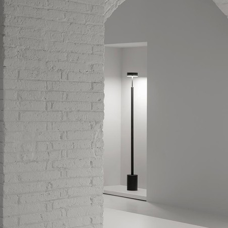 Lámpara de pie LED Peak 132 (15W)