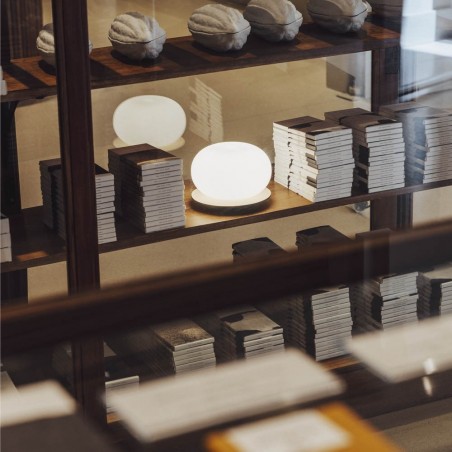 Lámpara de mesa Knock