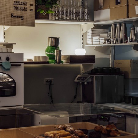 Lámpara de mesa Knock