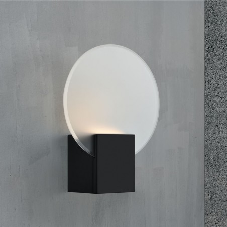 Aplique LED Dimable para baños Hester (9.5W)